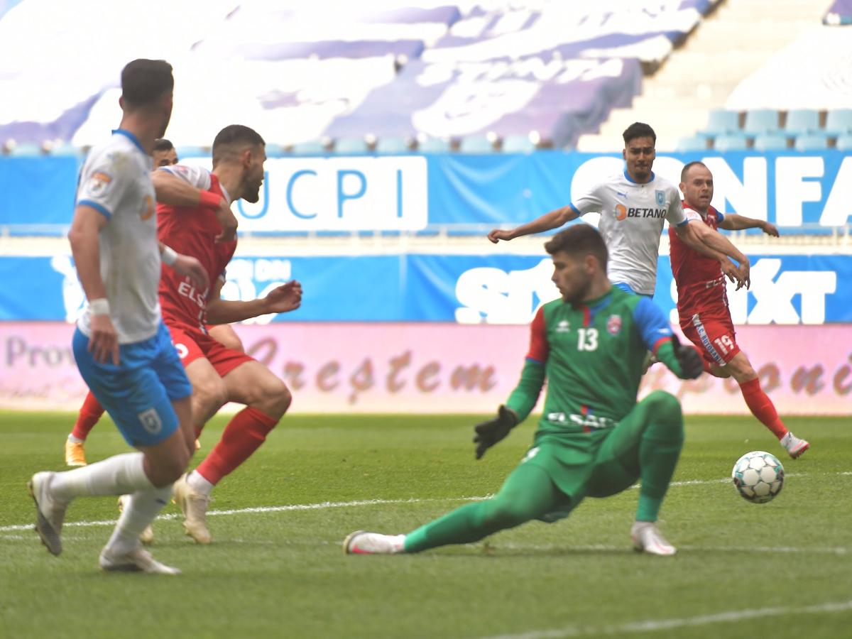 Record în Liga 1, după golul din Craiova - Botoșani! Cel mai tânăr marcator din acest campionat a adus victoria oltenilor