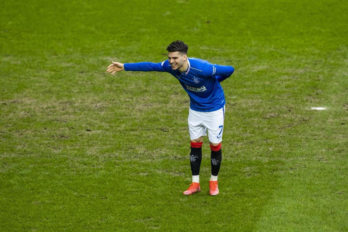 Prestația lui Ianis Hagi cu St. Mirren, analizată de scoțieni » Ce note a primit românul la meciul care o apropie pe Rangers de titlu