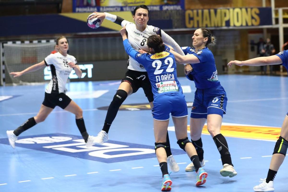 FOTO SCM Rm. Vâlcea - CSM București, Liga Campionilor, tur, 06.03.2021