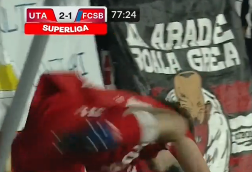 Rareș Pop a impresionat pe toată lumea în UTA - FCSB 3-1. În vârstă de 17 ani, puștiul născut în Arad a provocat haos cu raidurile sale în flancuri, de acolo de unde a reușit și o pasă de gol.