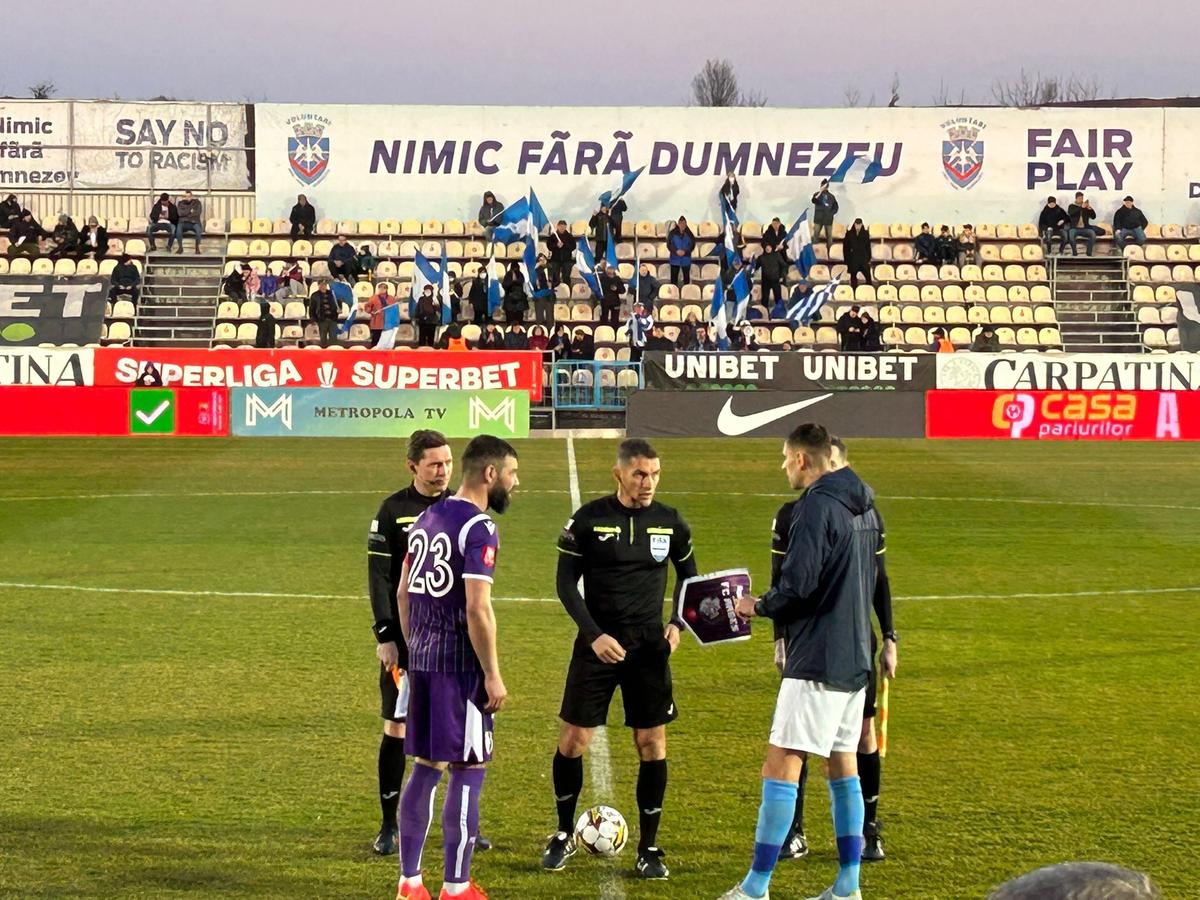 Voluntari - Argeș