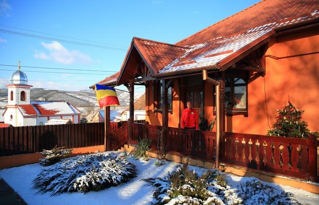 Jucătorul din Liga 1 care deține recordul de meciuri disputate pentru aceeași echipă a povestit pentru Gazetă: „Merg zilnic 60-70 de minute cu bicicleta! Am o bătrâneţe liniştită şi frumoasă"
