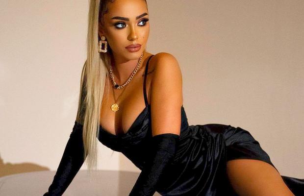 Cătălin Cazacu a înlocuit-o pe Ramona Olaru cu o colegă de la Antenă. Cine e noua iubită a campionului la motociclism