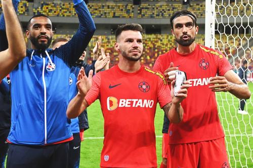 Billel Omrani (stânga) are o întindere musculară și lipsește 3-4 săptămâni/ foto Imago Images
