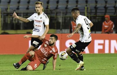 Pus pe lista de plecări a lui Neagoe, un jucător de la U Cluj mărturisește: „Am făcut petrecere că a plecat, cu Sabău ne băteam la play-off”