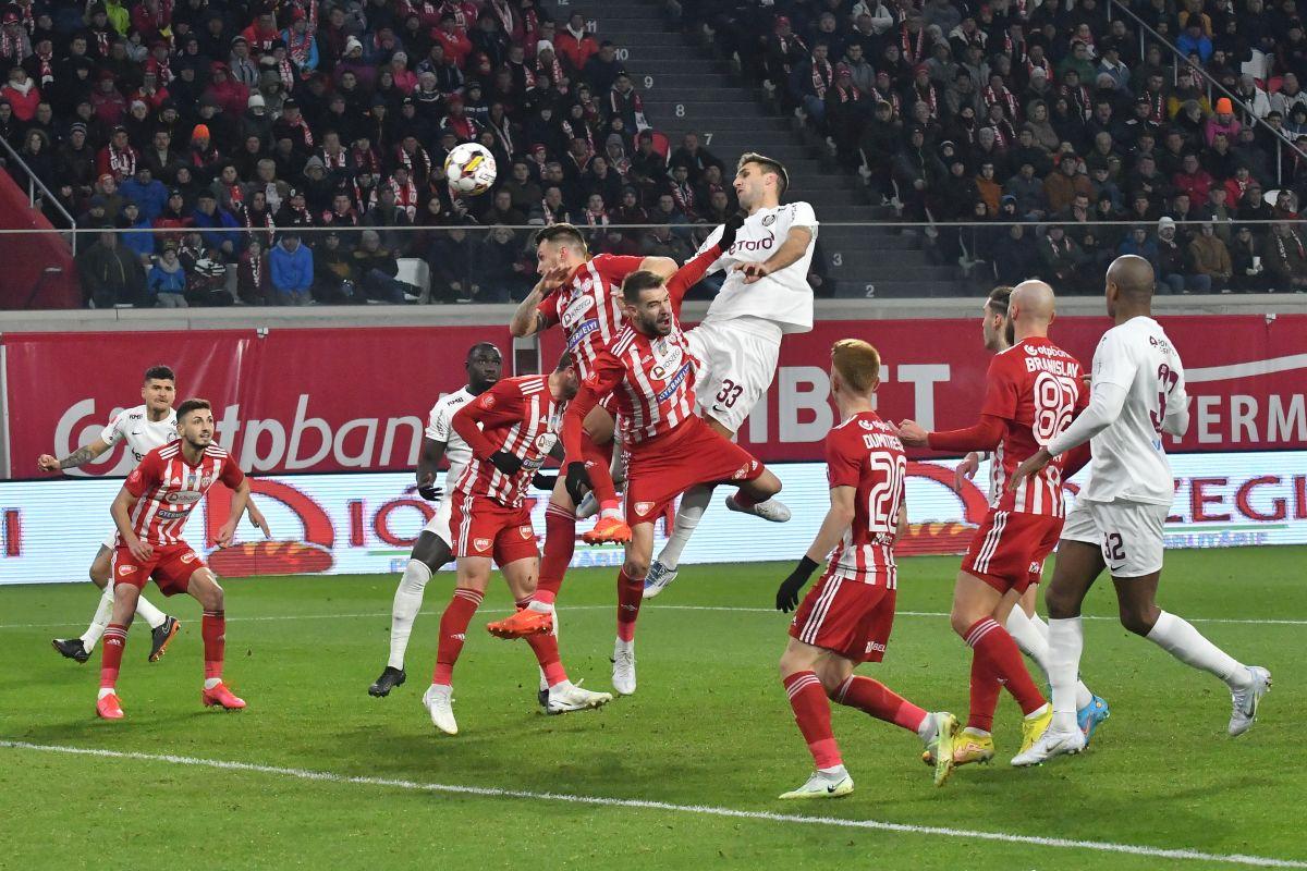 Egal spectaculos » CFR nu profită de înfrângerile suferite de Farul și FCSB, Sepsi tremură pentru play-off! Clasamentul