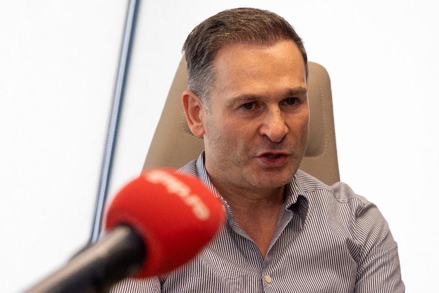 Ionuț Negoiță, în interviul acordat Gazetei / Sursă foto: Ionuț Iordache Câți bani lasă Ionuț Negoiță la cumpărături? Fostul patron de la Dinamo surprinde, după ce fratele-primar s-a lăudat că mănâncă 3 zile cu doar 46 lei: „Se vede pe noi”