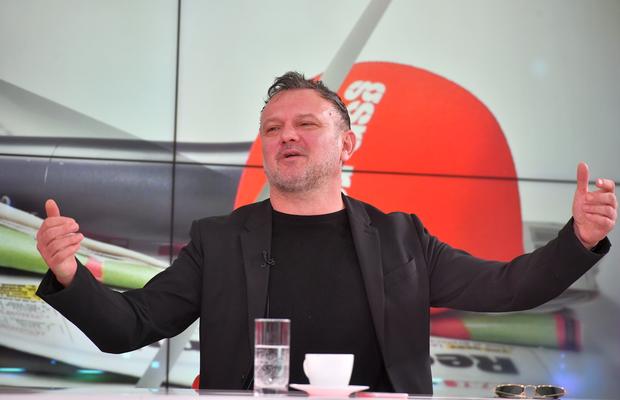 Adrian Pitu vine la „Prietenii lui Ovidiu” »  Meciuri trucate și blaturi neștiute, șpițuri și petreceri de cursă lungă
