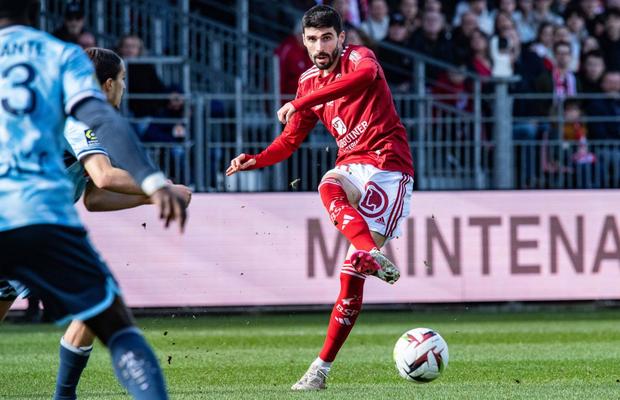 Revelația din Ligue 1 are 6% din bugetul lui PSG și este condusă de un antrenor care luase o pauză de 11 ani!