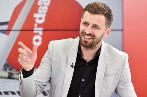 Florin Lovin a dat scorul exact pentru FCSB - Lyon