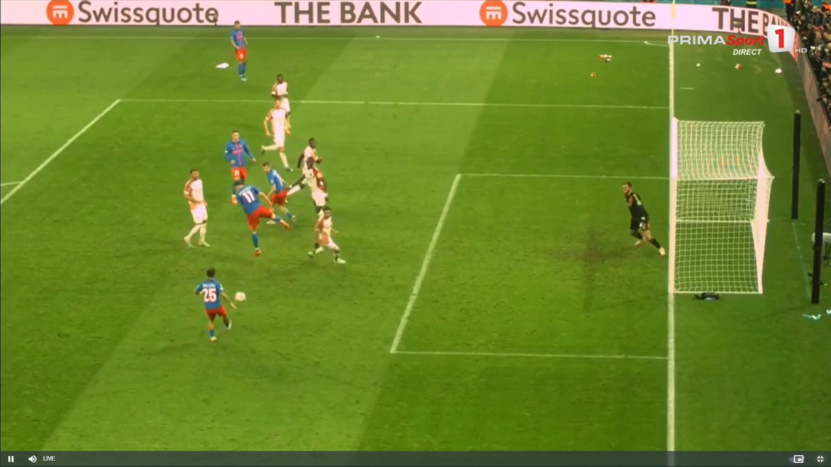 Golul lui Alexandru Băluță la meciul FCSB - Lyon