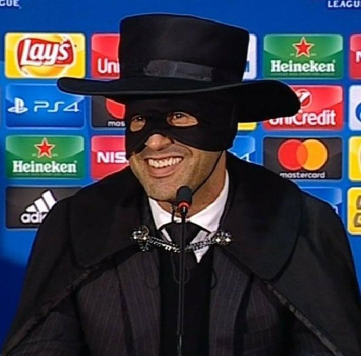 Paulo Fonseca apărea la conferință deghizat în Zorro, după ce îl învingea pe Pep Guardiola