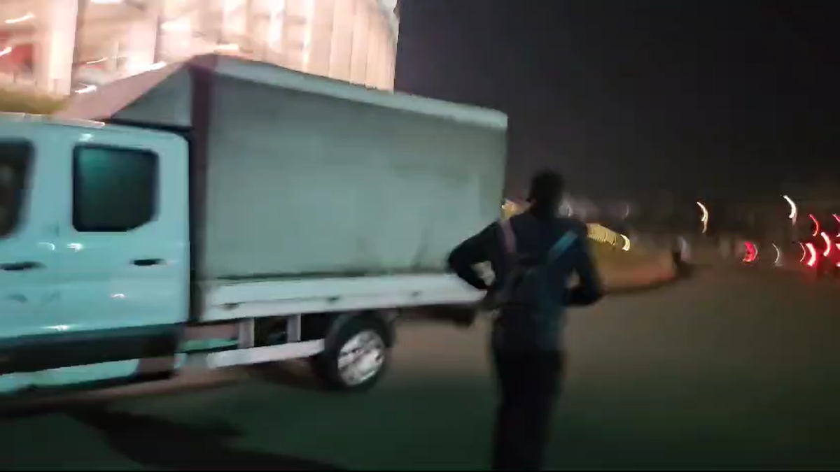Incredibil! Jucătorul FCSB-ului a fost uitat la stadion după meciul cu Lyon: a fost nevoie de intervenția stewarzilor
