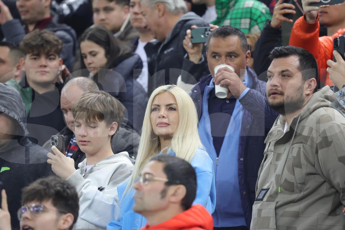 Laura Vicol, implicată în „scandalul Nordis”, a fost în tribune la FCSB - Lyon » Imaginile surprinse de reporterul GSP