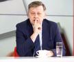 Crin Antonescu e stelist, dar simpatizează și cu Barcelona