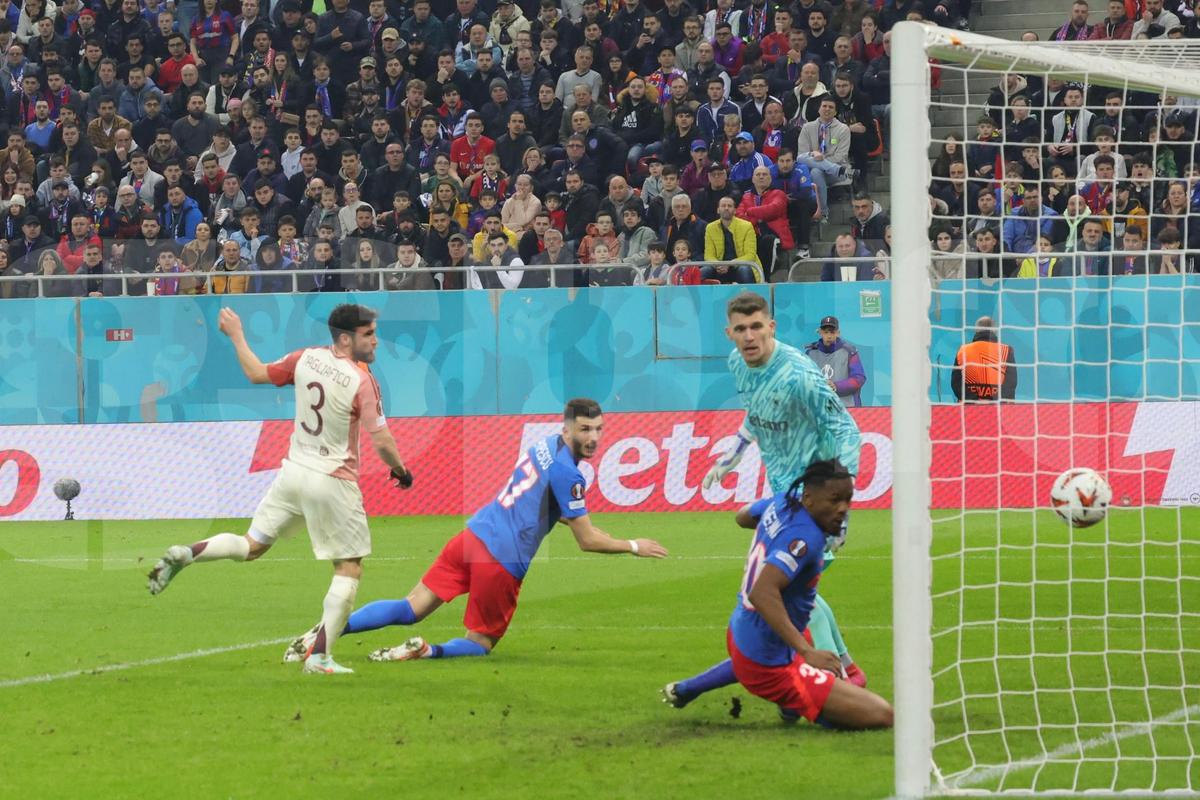 FCSB - Lyon, imagini din partidă
