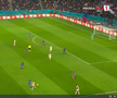 Gol controversat în FCSB - Lyon: ce spune regulamentul
