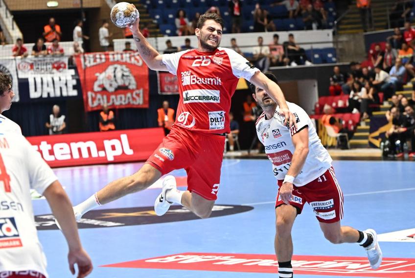 Dinamo joacă astăzi în deplasare cu formația daneză, Fredericia, în ultima etapă din grupele Ligii Campionilor. Partida începe la ora 19.45 și va fi transmisă în direct de Digi Sport 4 și Prima Sport 4.