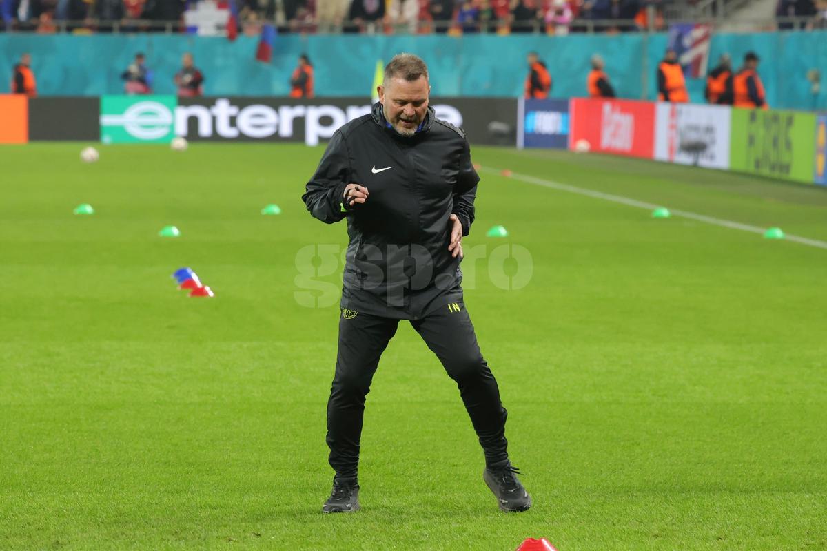 FCSB - Lyon, imagini de la încălzire