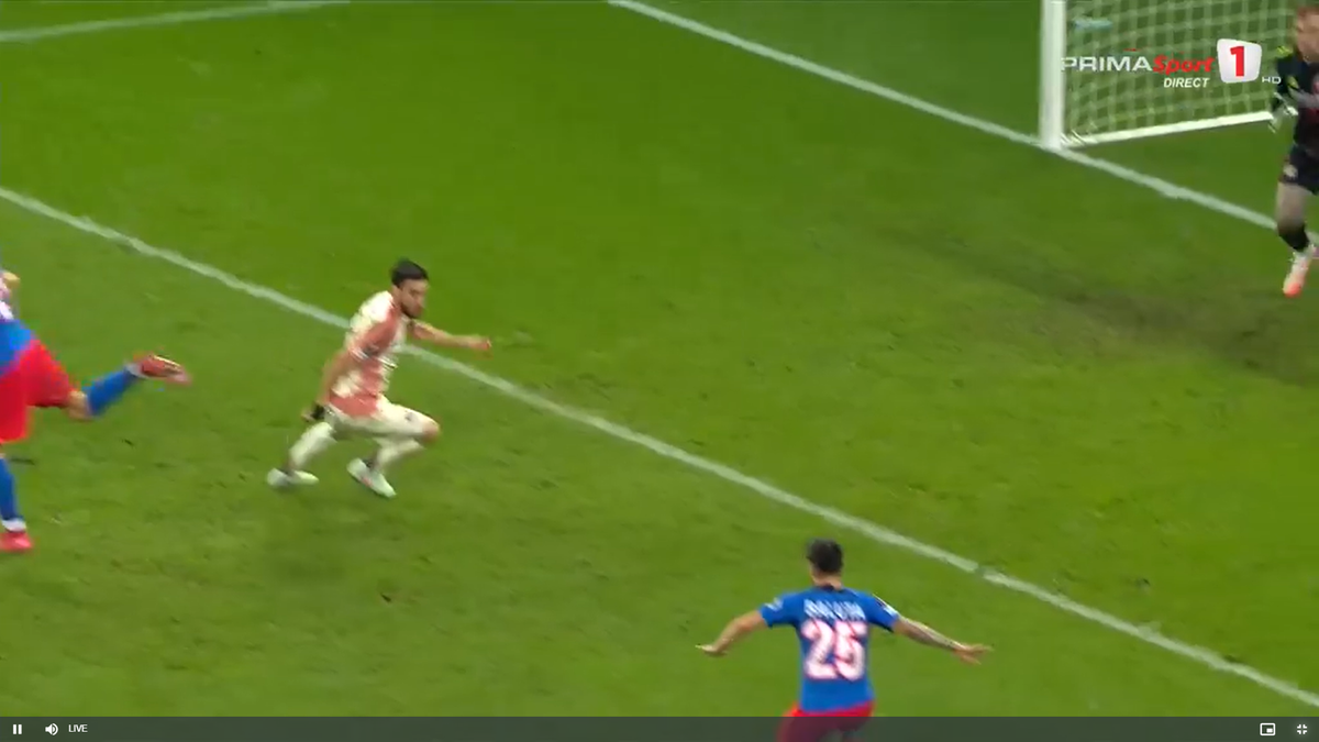 „Becali strikes again” » Intrat la pauză, renegatul lui Gigi a înscris în FCSB - Lyon după patru luni!
