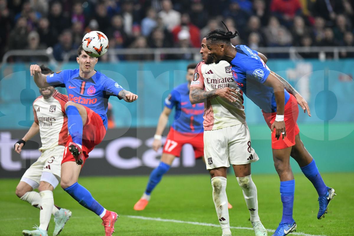 FCSB - Lyon, imagini din partidă