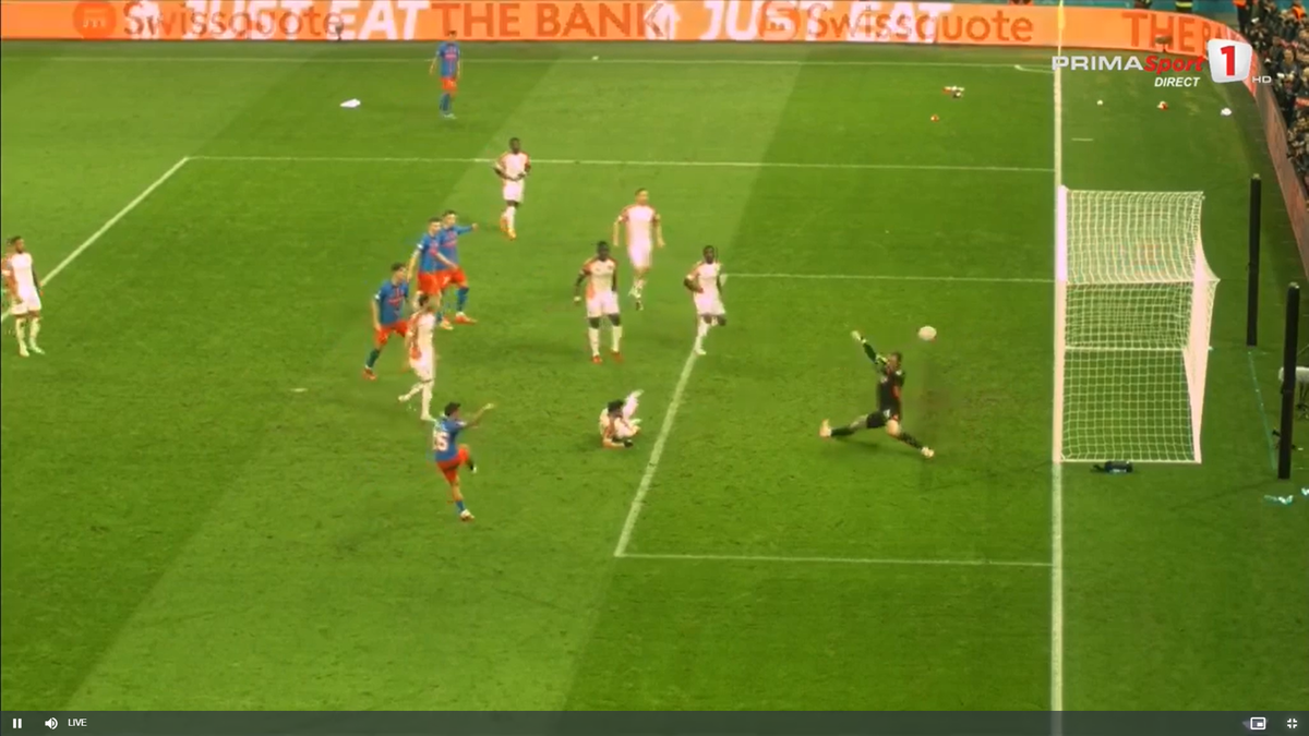 Golul lui Alexandru Băluță la meciul FCSB - Lyon