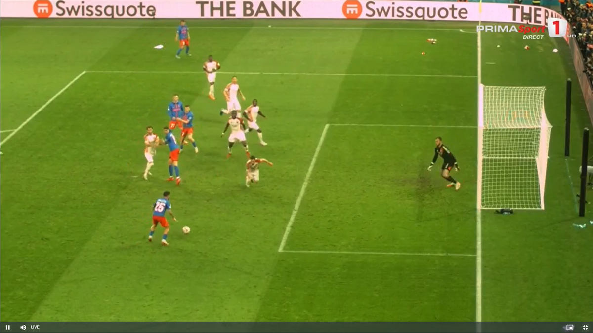 Golul lui Alexandru Băluță la meciul FCSB - Lyon