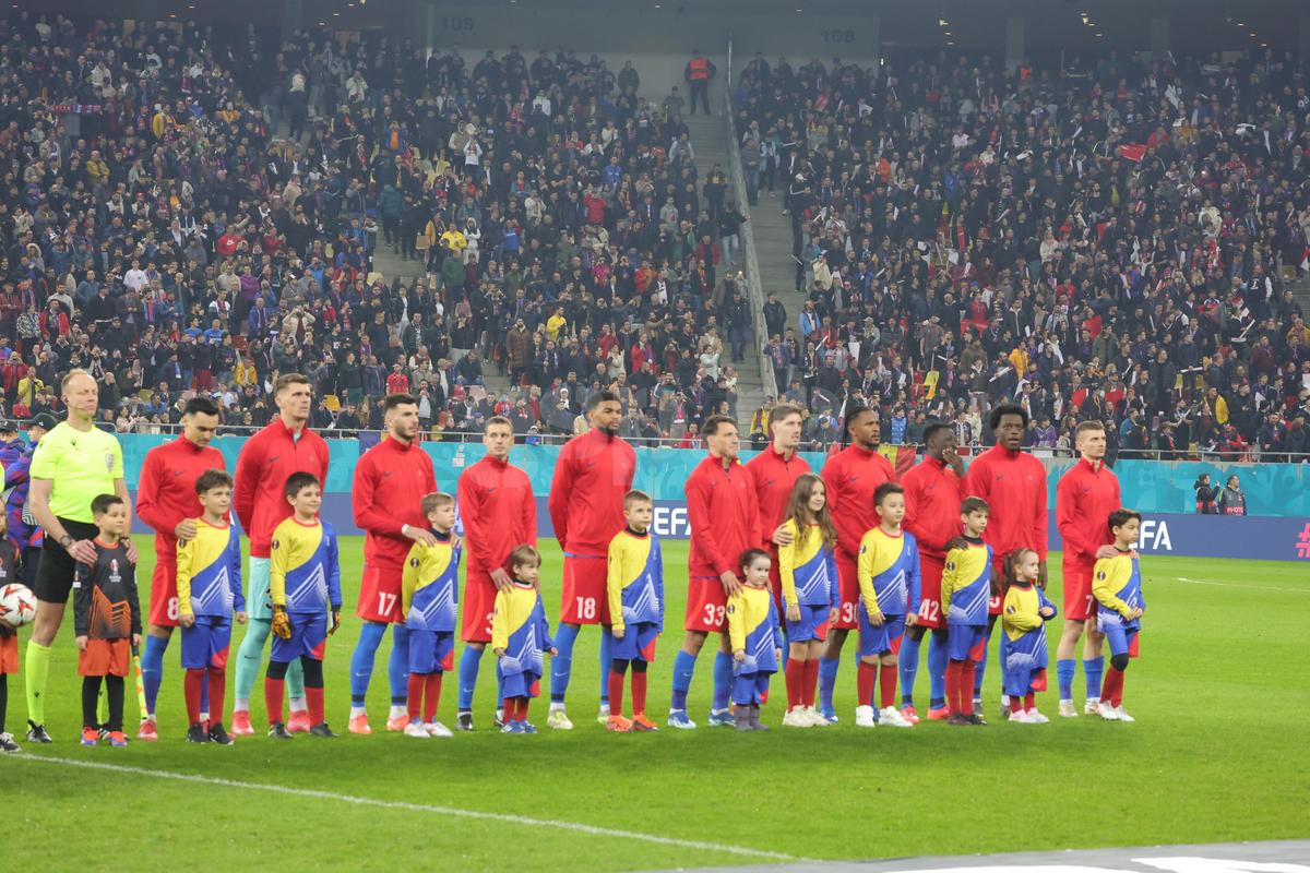 FCSB - Lyon, imagini din partidă