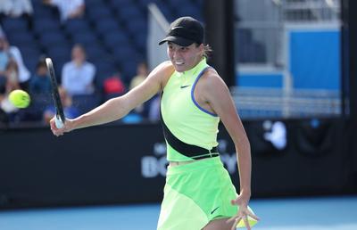 Antrenată de fosta campioană de la Roland Garros, o austriacă de 18 ani a obținut prima victorie WTA 1000 la Indian Wells