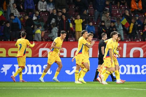 Lista preliminară a stranierilor pentru meciurile pe care reprezentativele U21 și U20 le vor juca în luna martie / foto: FRF