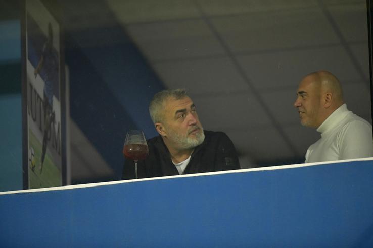 La meciul Farul - CFR Cluj s-a consumat alcool pe stadion. Foto: GSP.RO
