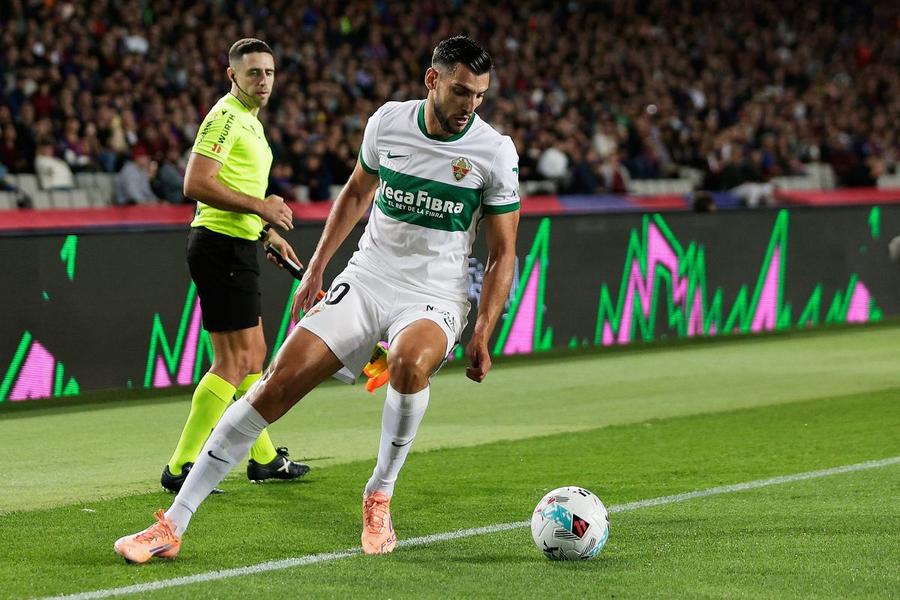 Rafa Mir a marcat 7 goluri în 21 de meciuri jucate la Elche în acest sezon din La Liga / Foto; Imago Procurorii au cerut 10 ani de închisoare pentru viol! » Fotbalistul spaniol este acuzat și pentru insulte rasiste
