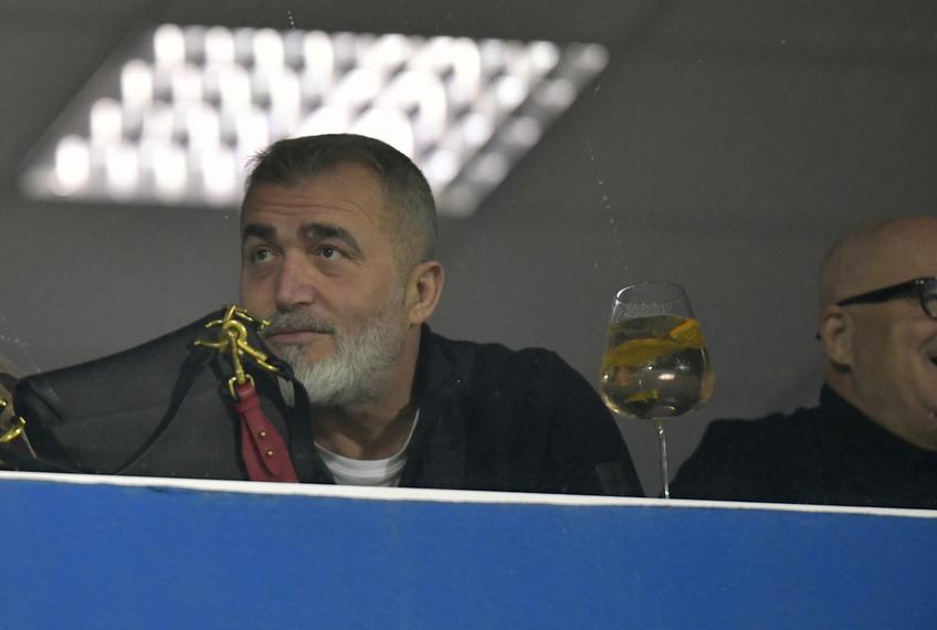La meciul Farul - CFR Cluj s-a consumat alcool pe stadion. Foto: GSP.RO
