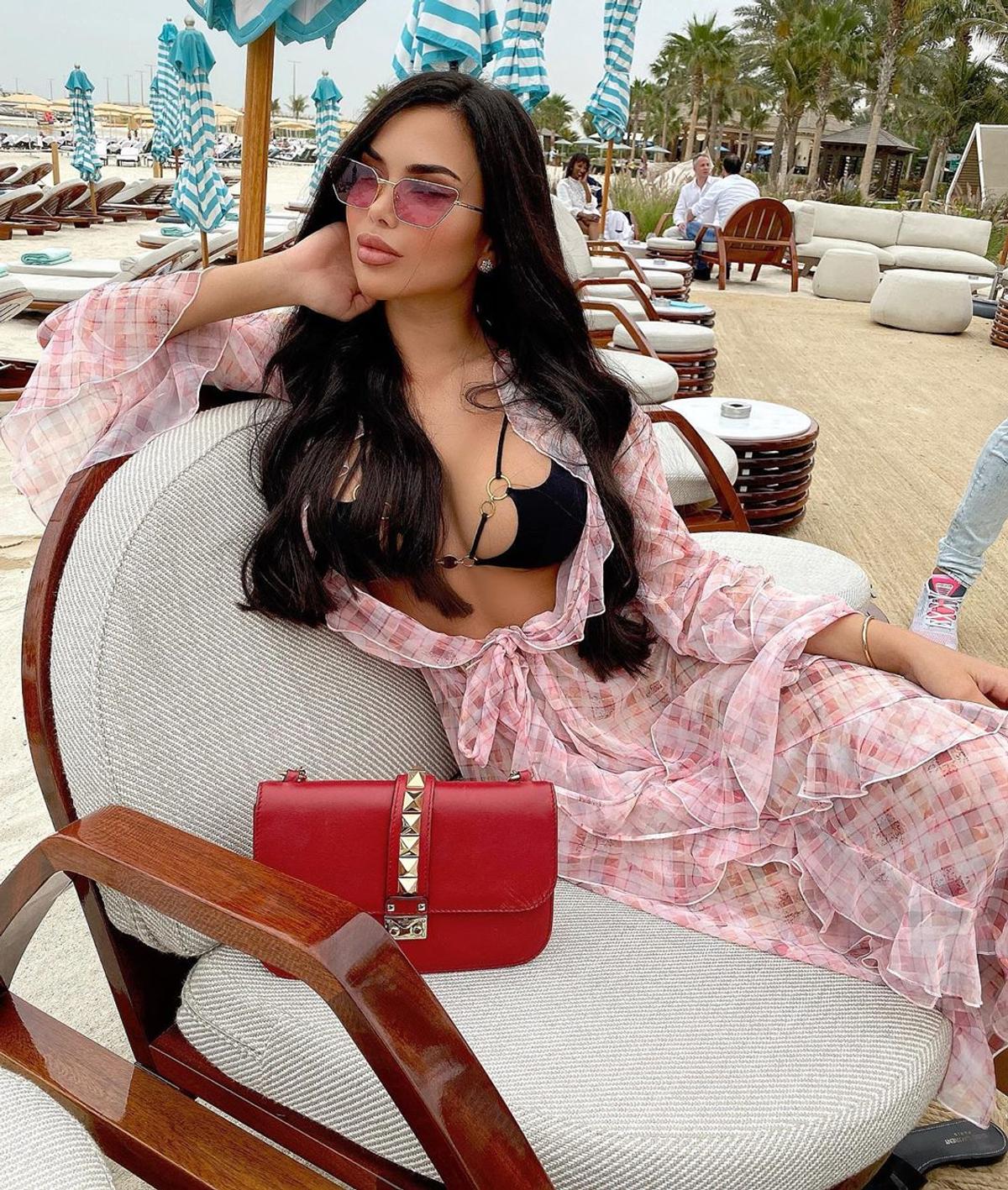 FOTO HOT Diana are sânge juventin » Ea e fotomodelul sexy care suspină după meciurile lui Cristiano Ronaldo