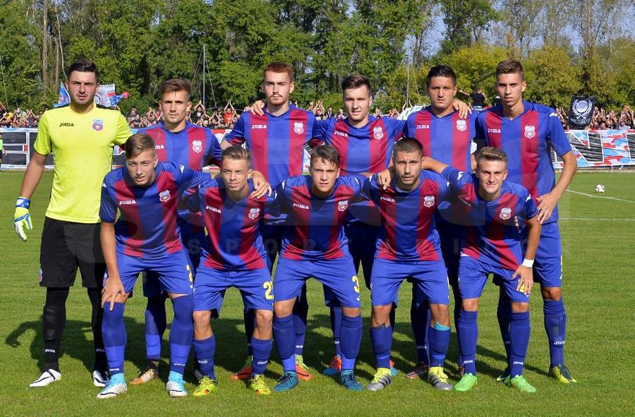 Echipamentul celor de la CSA Steaua folosit în sezoanele 2017/18 și 2018/19 Gafă uriașă la emisiunea „Microbist de România” » Suporter FCSB, îmbrăcat în echipamentul CSA Steaua!