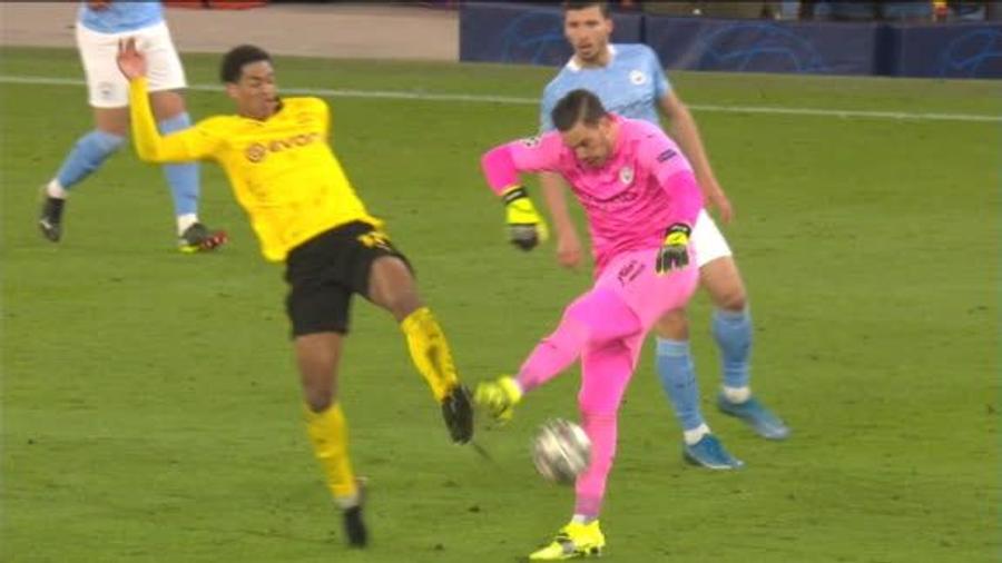 Ovidiu Hațegan, două decizii controversate în City - Dortmund! Starul Borussiei a răbufnit: „Arbitrul ăsta are nevoie de o verificare” + „E cel mai bun transfer al lui City în acest sezon”