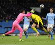 Imaginea serii în Champions League: unul dintre asistenții lui Hațegan l-a luat deoparte pe Erling Haaland după meci