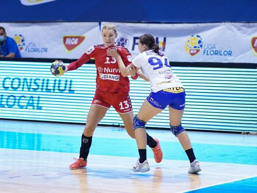 Evgenija Minevskaja nu va putea juca împotriva Rapidului FOTO SCM Rm. Vâlcea
