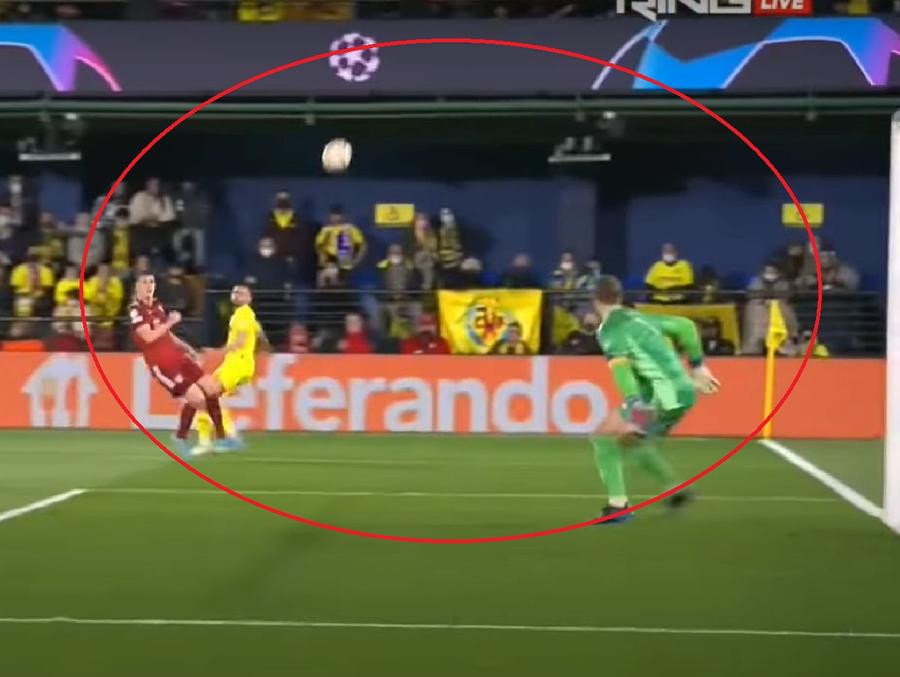 VAR a anulat un gol fabulos în Villarreal - Bayern! Imitase superreușita lui Cristi Chivu de la Euro 2000