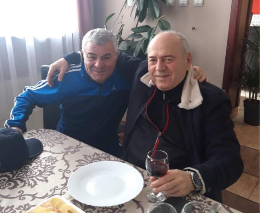 Marin Barbu și Gheorghe Ștefan / FOTO: Facebook Cum arată acum Gheorghe Ștefan, după 4 condamnări definitive: „Am stat la un șpriț. E șmecher omul, slăbuț, în geacă cu puf de pinguin”