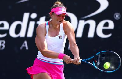 Irina Begu, victorie de senzație la Charleston! Nu i-a dat nicio șansă fostei câștigătoare de la Australian Open și s-a calificat în „optimi”