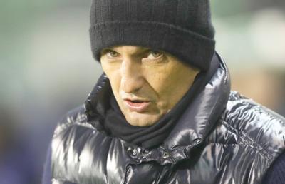Răzvan Lucescu, după înfrângerea cu Olympiakos: „Greșeli incredibile, de copii mici”. Nu i-a iertat nici pe ziariști