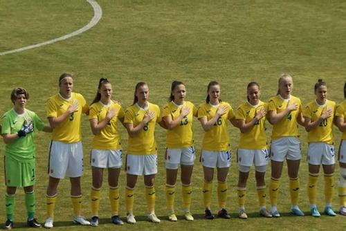 Naționala U19 e antrenată de Massimo Pedrazzini / Sursă foto: frf.ro