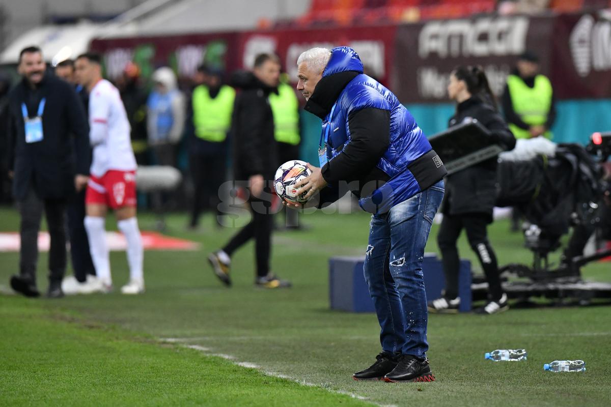 Viorel Moldovan a numit „jucătorul numărul 1” de la Rapid: „Creează panică!” + Șumudică are un obiectiv greu de îndeplinit