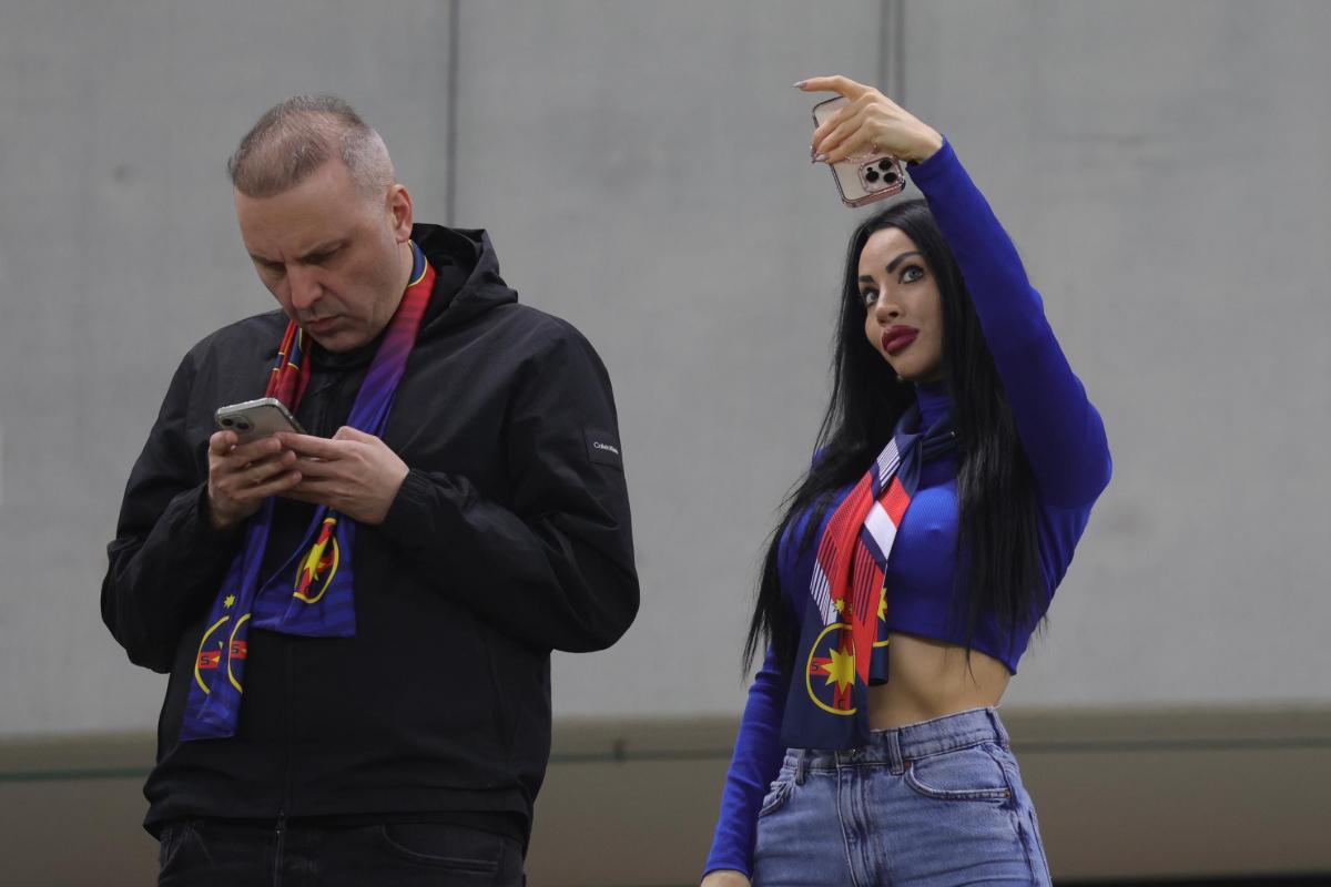 Ce nu s-a văzut la TV în FCSB - U CLUJ