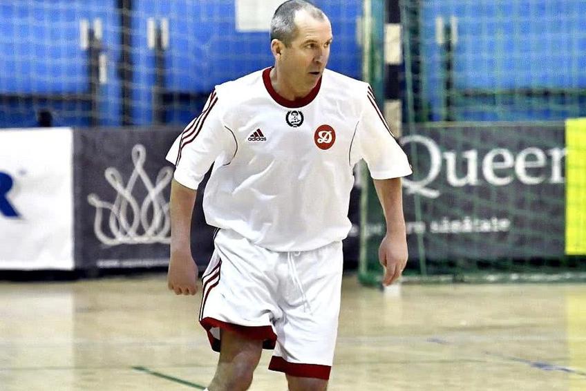 Daniel Iftodi, la un meci de old-boys / FOTO: Arhivă