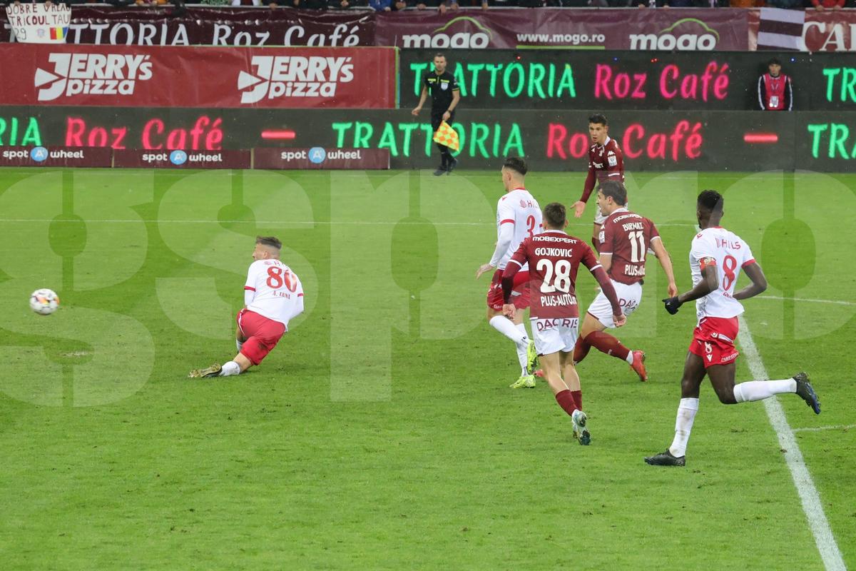 „Am luat gol din nimic, e frustrant!” » Titularul dinamovist își varsă oful: „Rapid nu ne-a pus mari probleme”