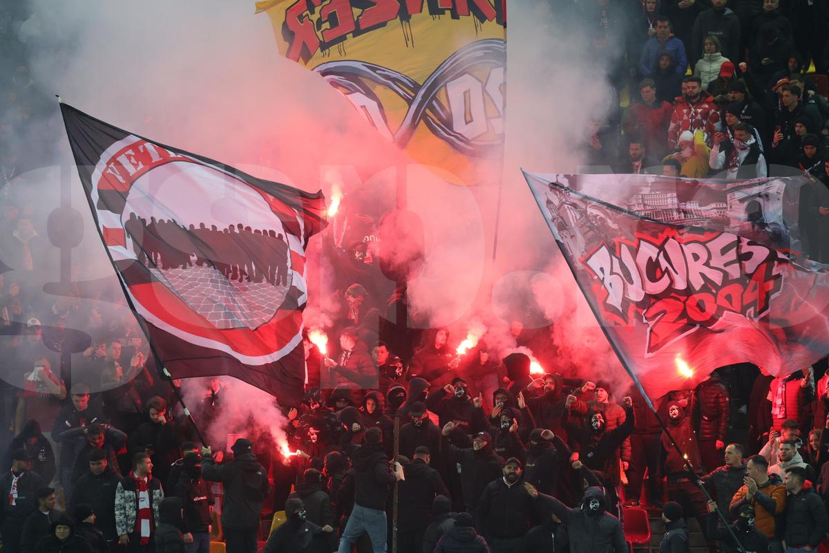 Cea mai mică scenografie dintr-un derby » Ce au pregătit fanii lui Dinamo