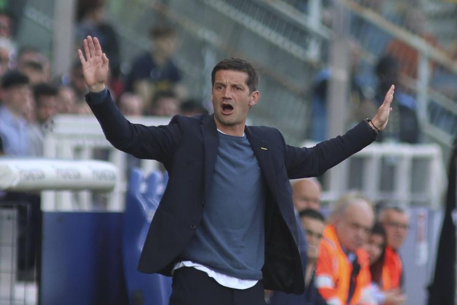 „Mutarea care poate decide soarta Parmei” » Schimbarea făcută de Cristi Chivu, remarcată de italieni