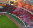 Ce nebunie! Imagini fabuloase cu peste 60.000 de oameni pe stadion în Iran